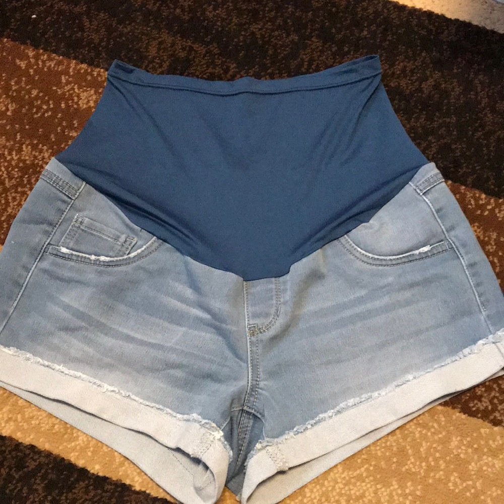 EGUC Maternity Shorts!